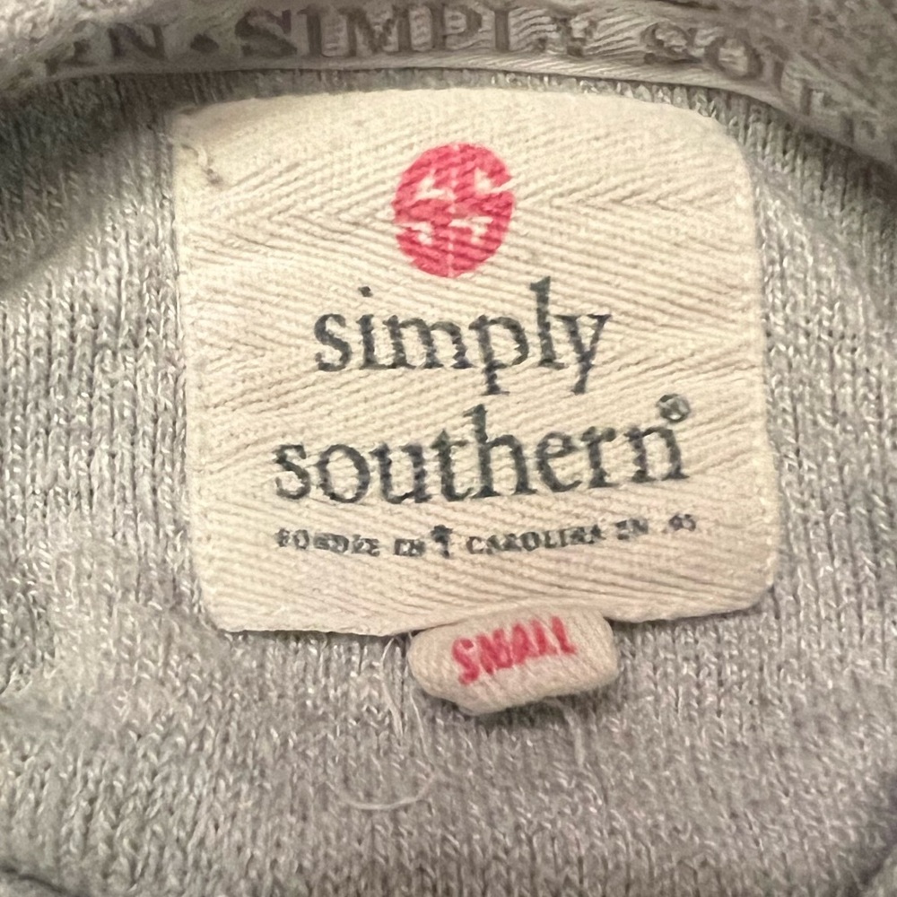 Simply Southern Heather Gray Pullover - Picture 3 of 3